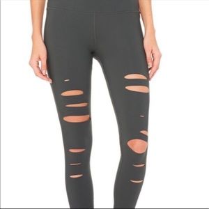 Alo ripped warrior leggings!